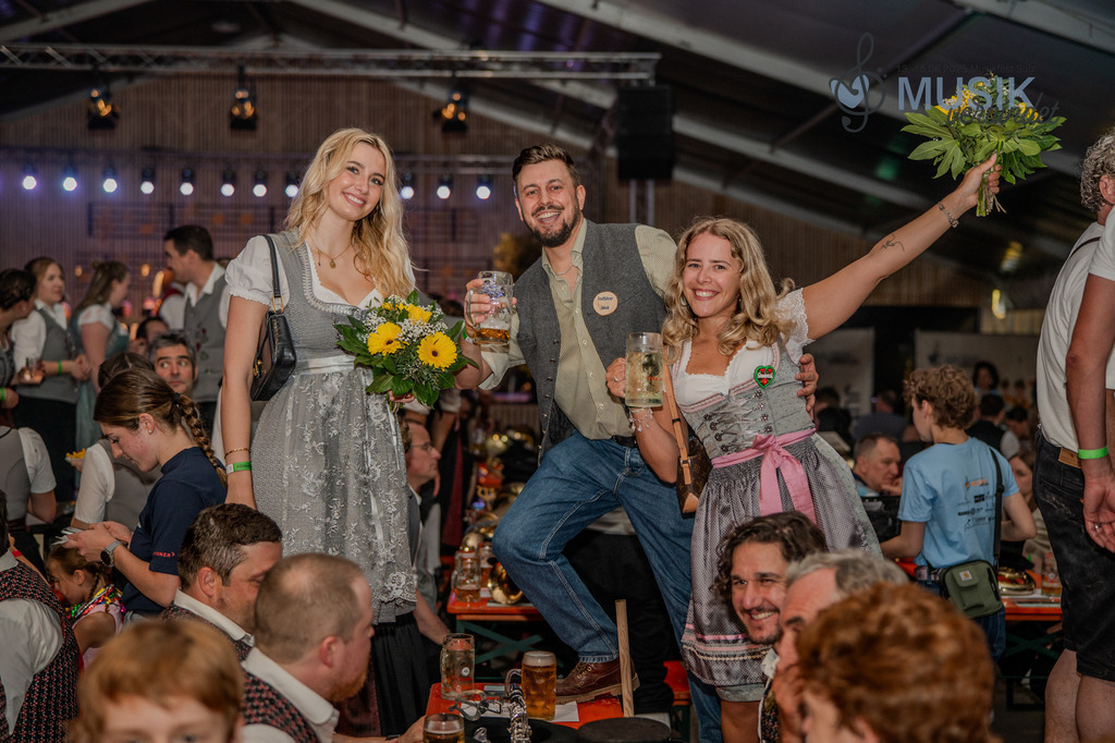 DSC_4567 | "Fussifoto.com – Ihr Ansprechpartner für hochwertige Fotografie! Entdecken Sie kreative Bilder und professionelle Dienstleistungen. Kontaktieren Sie uns für Ihre Projekte!"