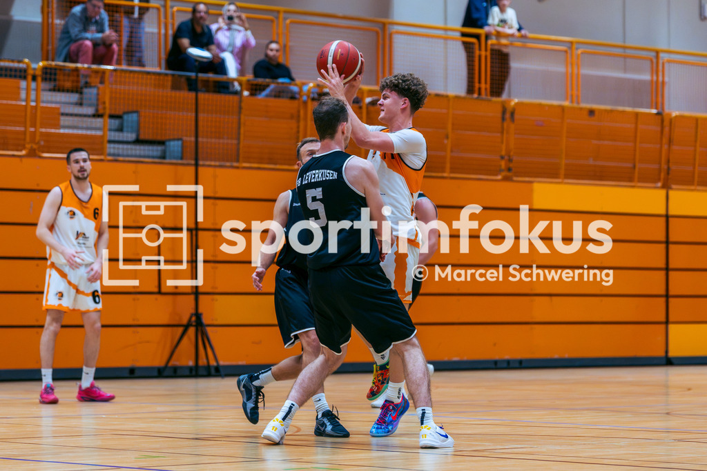 Südwest Baskets Wuppertal – SC Fast-Break Leverkusen | 2. Regionalliga 1 Herren: Südwest Baskets Wuppertal gegen SC Fast-Break Leverkusen, Wuppertal, 19.09.2026. Endstand: 82:71. sportimfokus / Marcel Schwering - Realisiert mit Pictrs.com