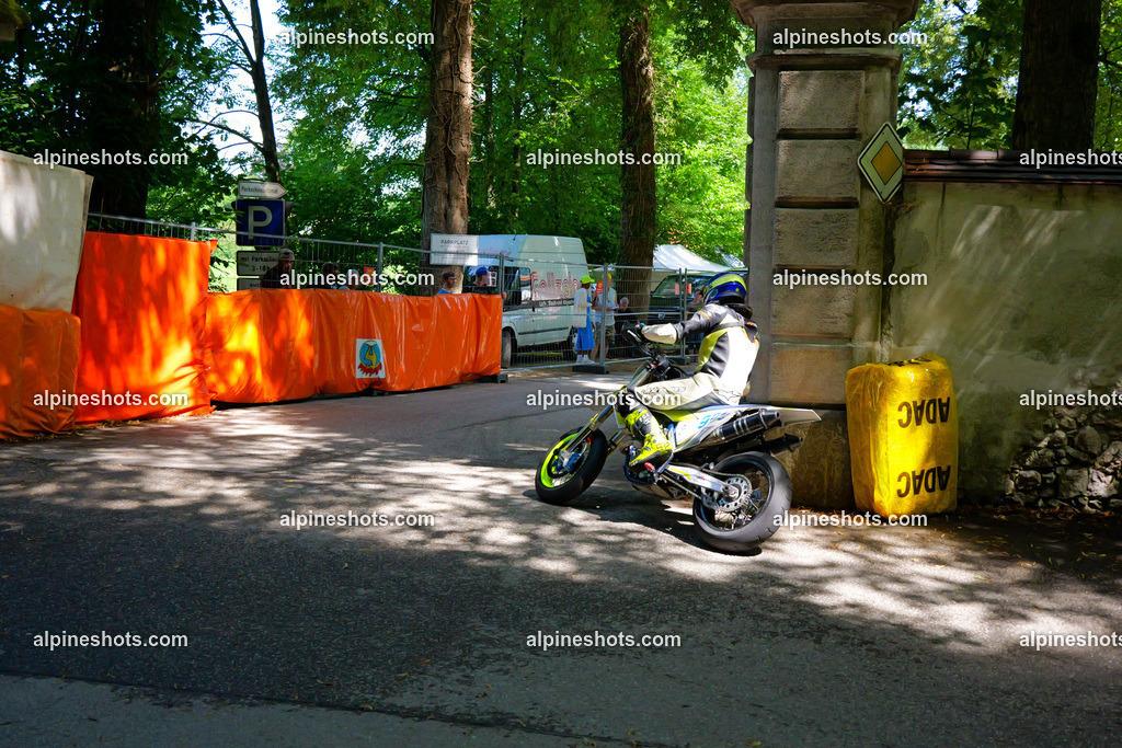 P1036777 | Erleben Sie atemberaubende, hochqualitative Fotos Ihrer Fahrt entlang der malerischen Alpenstraßen. Besuchen Sie alpineshots.com, um professionelle Aufnahmen Ihrer unvergesslichen Reise zu finden und zu kaufen - Realisiert mit Pictrs.com