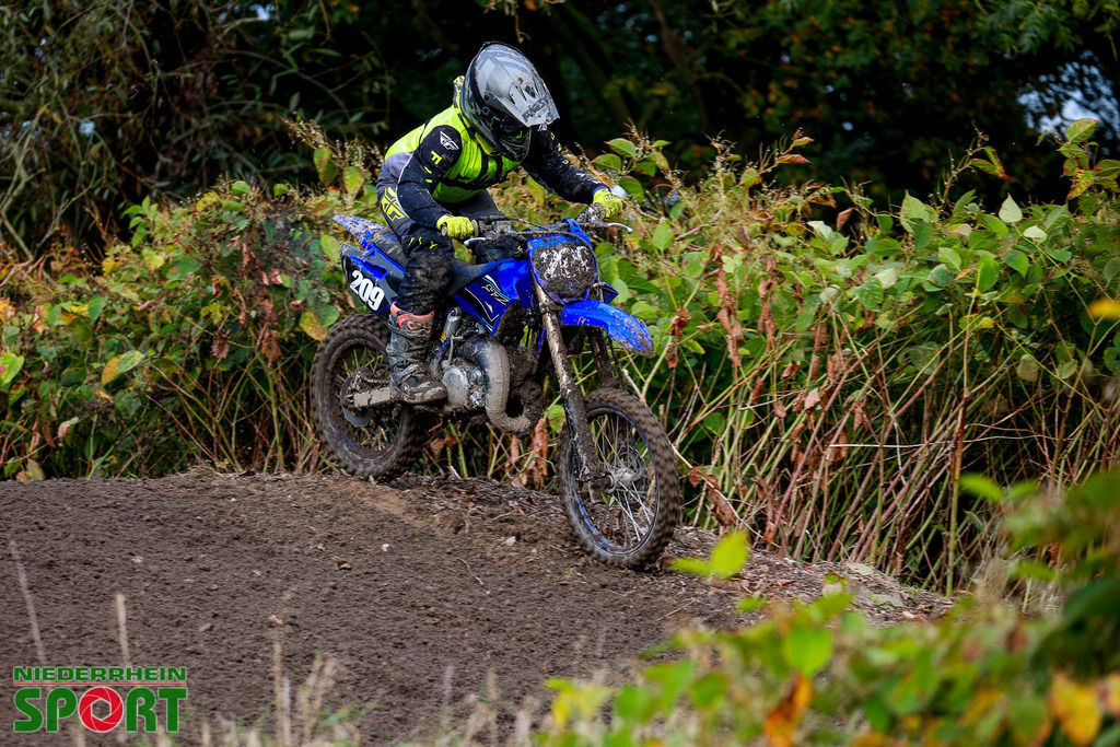 OpenTrack2024_Sonntag_Hobbyfahrer_075 | Bildergalerie von Sport-Ereignissen aber auch von weiteren spannenden Dingen - nicht nur vom Niederrhein. In Anlehnung an den bekannten Spruch von Hanns Dieter Hüsch heißt das Motto: "Niederrhein ist überall".  - Realisiert mit Pictrs.com