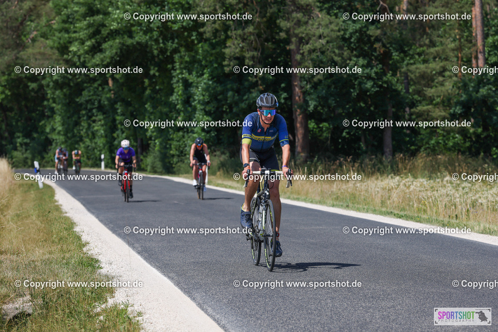 007A0417 | Rund um das Thema Sport-Event-Fotografie & individuelle Teilnehmerfotos. Jeder Teilnehmer wird fotografiert.