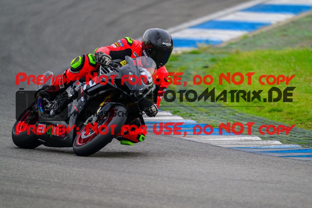 MaZZes_FotoMatrix_240521_6007705_1012 | WEISS