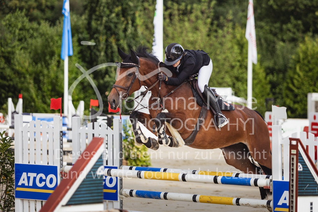 250713_BHO_M1-Spr-302 | Deine schönsten Turniermomente als professionelle Fotos! Entdecke hochwertige Pferdesport-Fotografie im Online-Shop. Jetzt Fotos finden & bestellen!