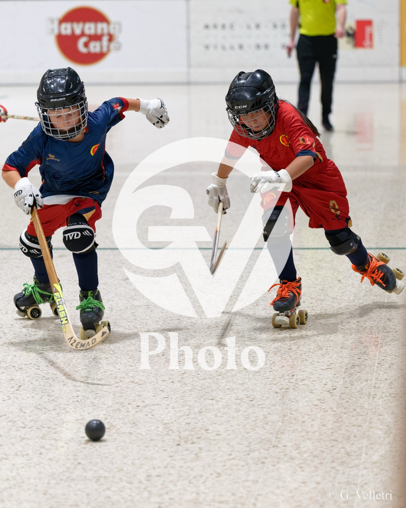U13  - Geneve RHC v HC Munsingen W  |  during the U13  match between Geneve RHC and HC Munsingen W  at Centre sportif de la queue d'arve in Geneve, Switzerland