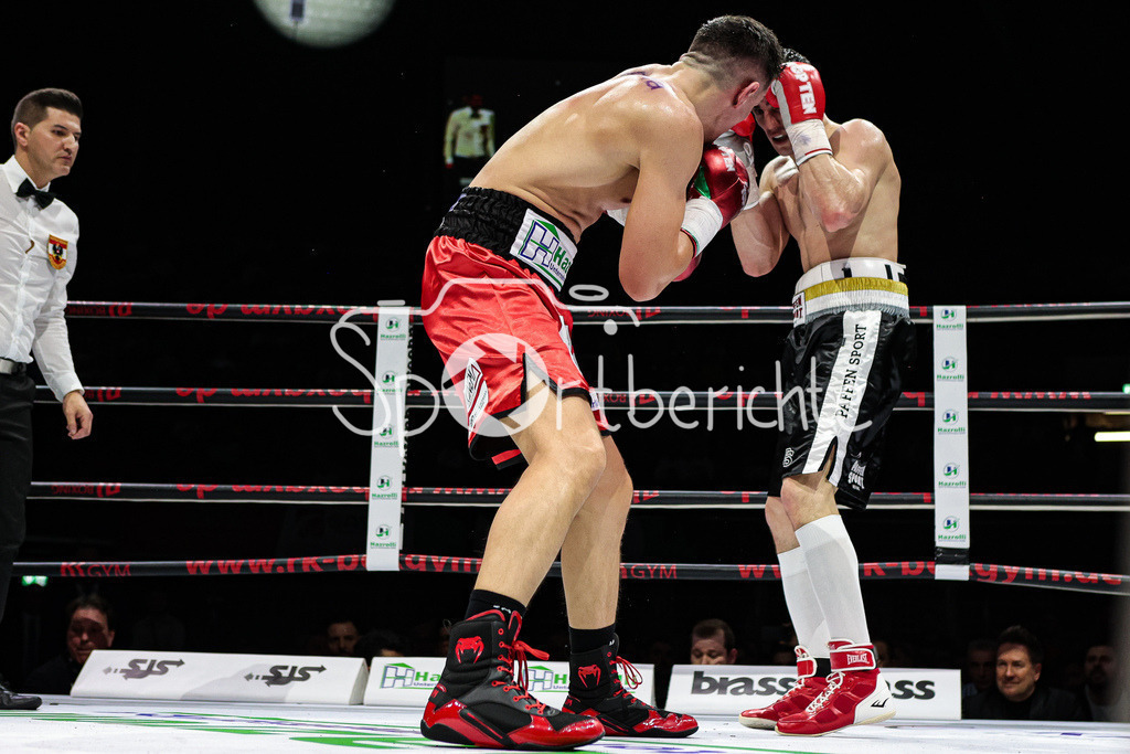 Profi - Box - Gala / Main Event | Robin KRASNIQI (rote Hose) in seinem Kampf gegen Rimour NIKARKHOEV (Schwarze Hose)