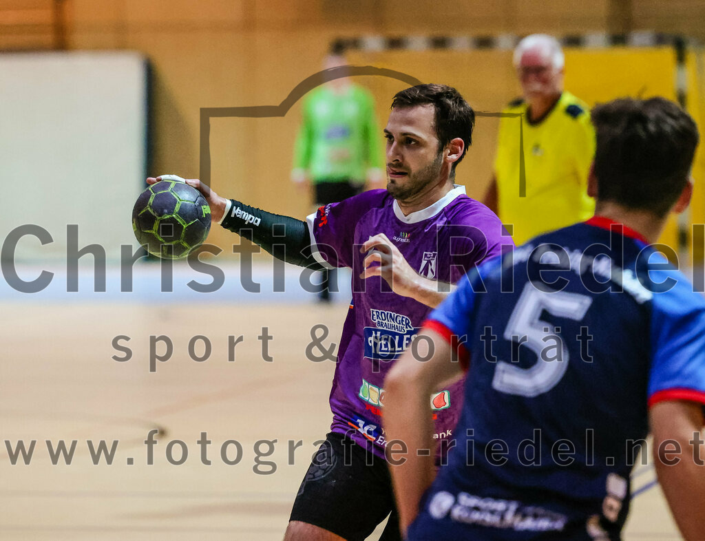 2023-10-14_033_SpVgg_Altenerding_gegen_HSG_Freising_Neufahrn | Erding, Deutschland, 14.10.2023:
Handball, Bezirksoberliga Männer 2023 / 2024, 4. Spieltag, SpVgg Altenerding gegen HSG Freising-Neufahrn, Endergebnis: 27:26

Simon Rüdiger (SpVgg Altenerding, #7)

Foto: Christian Riedel / fotografie-riedel.net