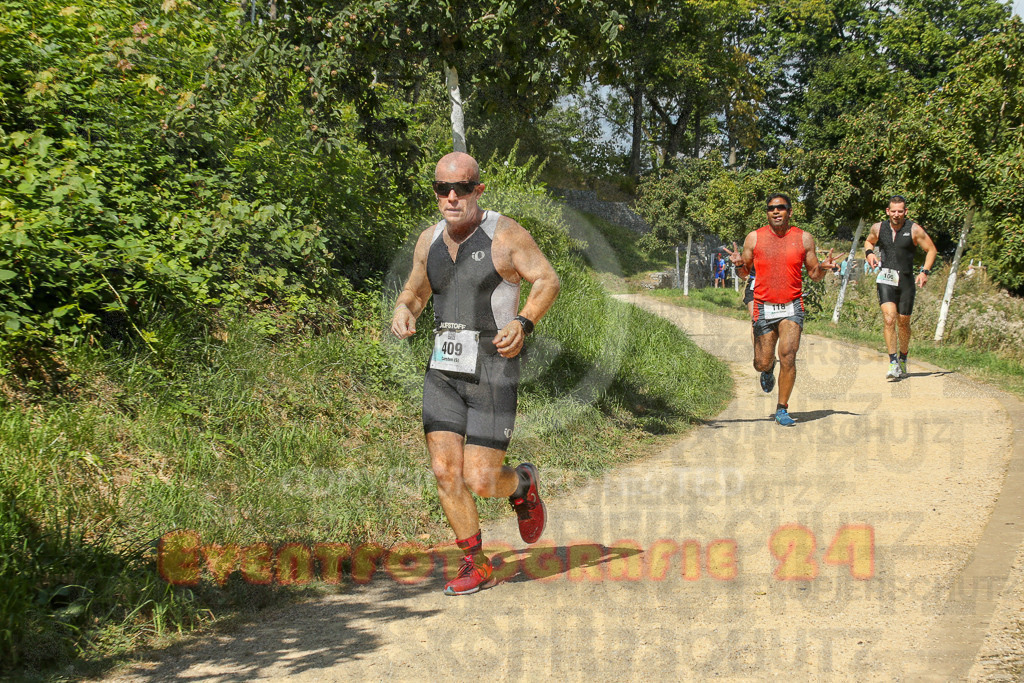 250824_1233_EX1_9731 | Sportfotografie im Rhein-Sieg Kreis, Köln, Bonn, NRW, Rheinland Pfalz, Hessen, etc. Unser Tätigkeitsfeld umfasst den Laufsport vom Volkslauf über den Marathon, Duathlon, Triathon bis zum Ultralauf wie Kölnpfad Ultra oder Schindertrail.