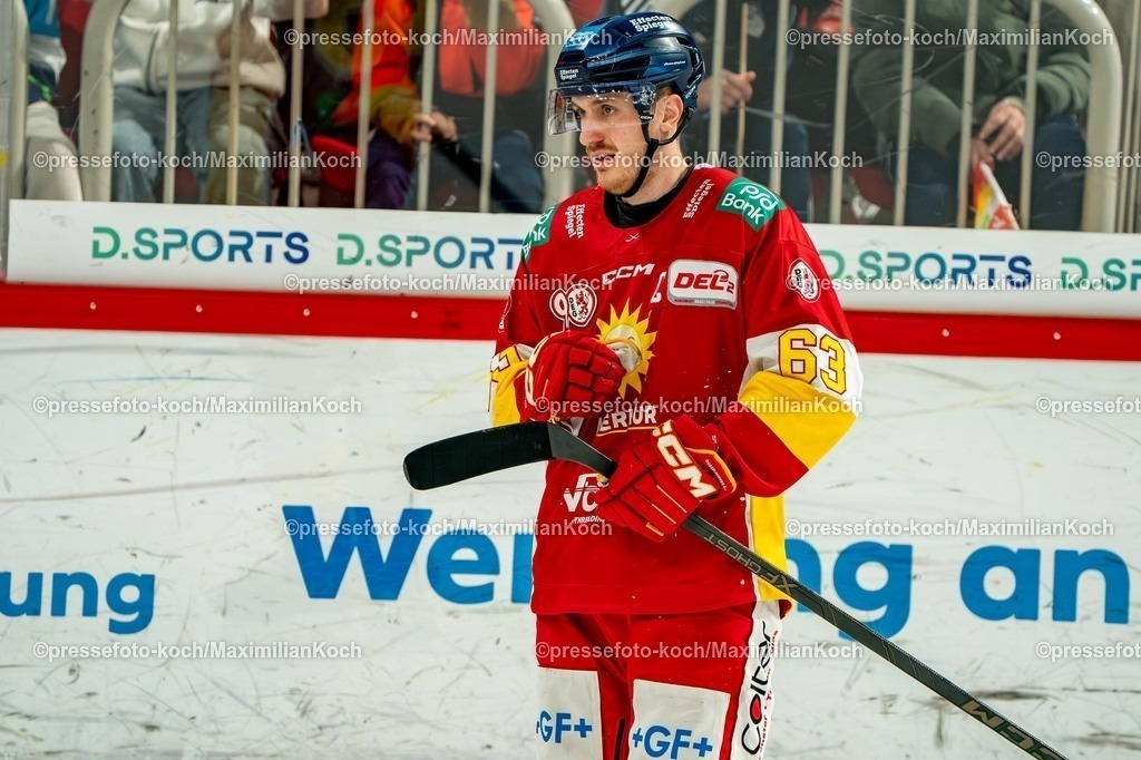 xKKUx01032601044 | 01.03.2026, xkkux, Eishockey, DEL2, Düsseldorfer EG - Bietigheim Steelers, PSD Bank Dome Düsseldorf: Maximilian Faber (DEG #63) 