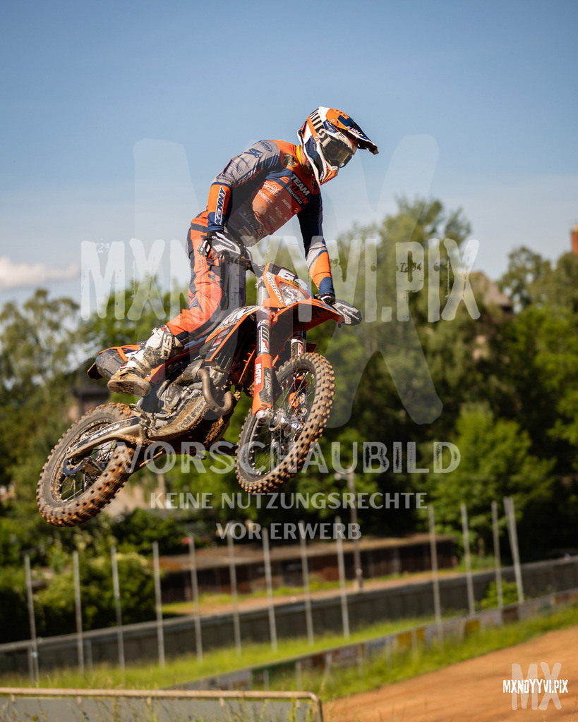 866A0802 | mxndyyvipix