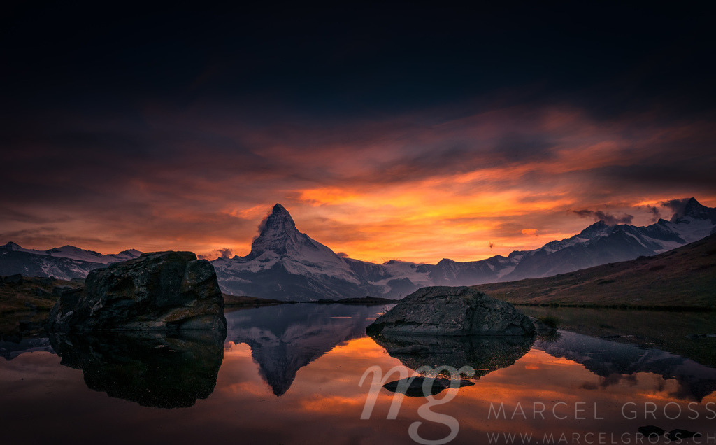 Sonnenuntergang über dem Matterhorn, Zermatt, Schweiz | another shot from the epic sunset back in September in the night of the Super-Blood-Moon-Eclipse - Realisiert mit Pictrs.com
