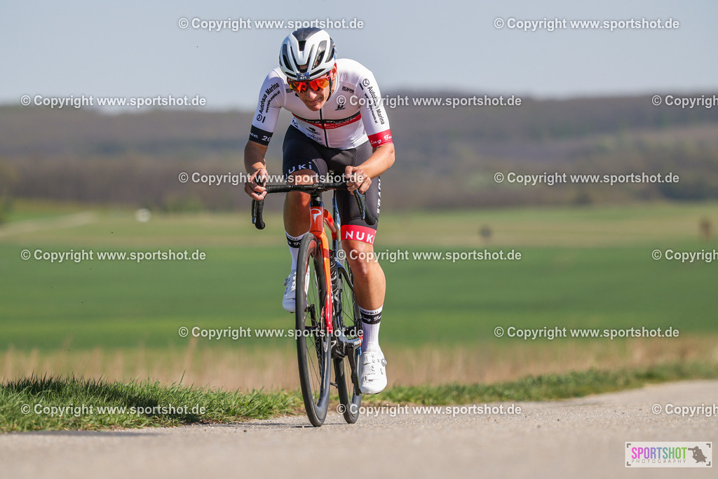 368A3440 | Neusiedlersee Radmarathon 2026@sportshot_your_pictrs #yourpictures#roadtowm2029 #nrm #neusiedlerseeradmarathon #neusiedlersee #neusiedlerseetourismus #burgenland #mörbisch #nrm26 #burgenlandtourismus #voglundco #poweredbyburgenlandtourismus #radsport #rad #marathon #ucigranfondo #visitburgenland #ucigranfondoworldseries