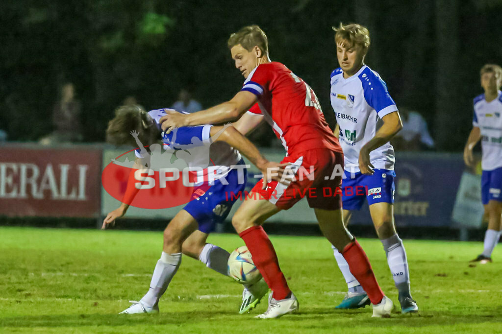 FC KAC - SK Treibach 2-2, Kärntner Liga | Alexander Kerhe (SK Treibach #13) Hannes Plieschnegger (FC KAC, K #20) FC KAC - SK Treibach 2-2 am 25.08.2023 in Klagenfurt
(Sportplatz KAC), Austria, (Photo by Ernst Krawagner sport-fan.at) - Realisiert mit Pictrs.com