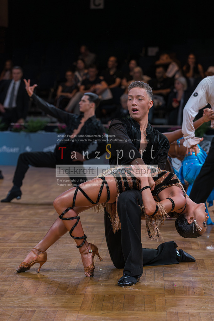 20250820_WDSF Open Lat Youth_3085 | Tanzsportbilder, Standardtanz, Lateintanz, WDSF, DTV, LTVB, dancecomp, goc, hessen tanzt, blaues band der spree, walzer, tango, wiener walzer, slowfox, quickstepp, samba, rumba, cha-cha-cha, paso doble. jive, hd-kroft photography, turniertanzsport
