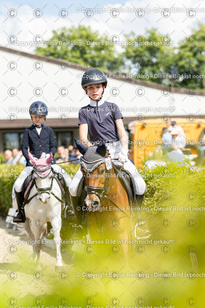 CL5A1468 | Emilia Reinking Fotografie - Realisiert mit Pictrs.com