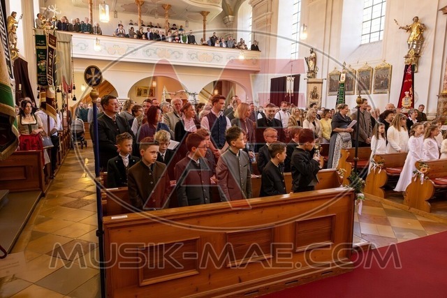 MAE-pic_714 | Der online Fotoshop des Inzeller Fotografen MAE - Marc Anton Eicher. Hier können Sie ihre Fotos und Stockfotos online bestellen als Download oder als Ausdruck, der ihnen bequem nach Hause geschickt wird.
Ihr Marc Anton Eicher - der Inzeller Fotograf - Realisiert mit Pictrs.com