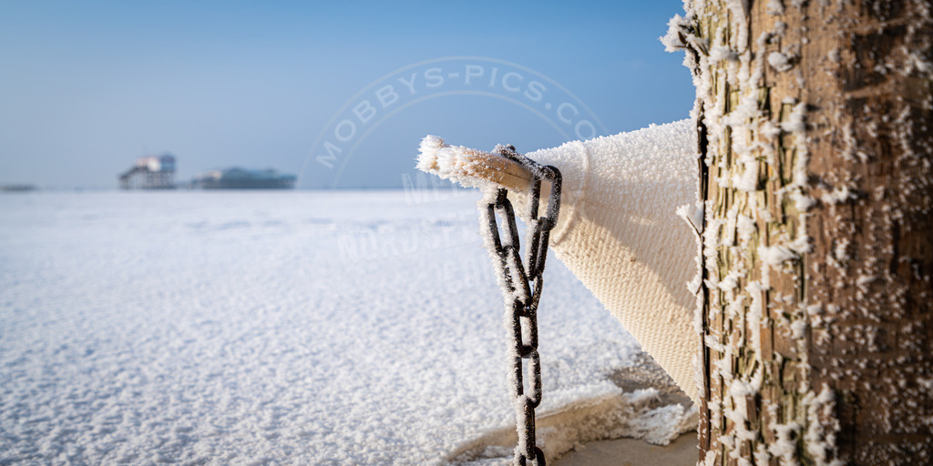 Winter am Strand | Überfrorener Strand