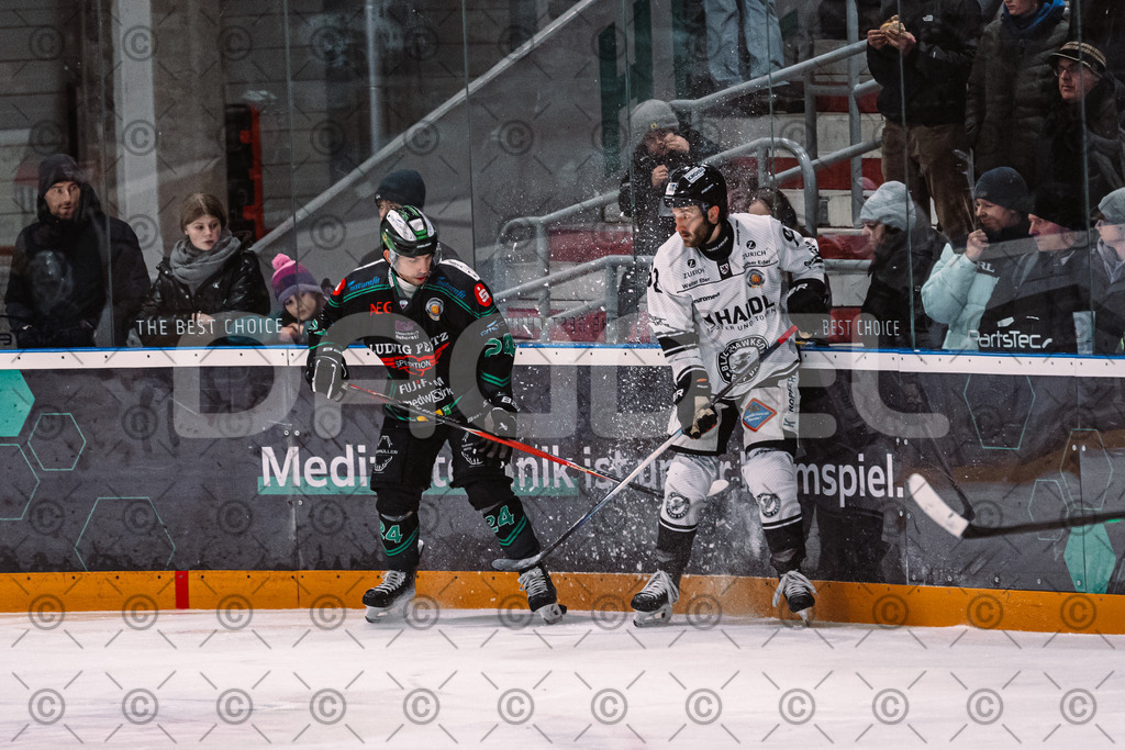 Alligators_vs_Passau_26_12_2025-069 | Höchstadt Alligators Fotogalerie: Eishockey-Action aus Franken. Professionelle Spielfotos, Portraits & Stadionbilder zum Download. Jetzt entdecken! - Realisiert mit Pictrs.com