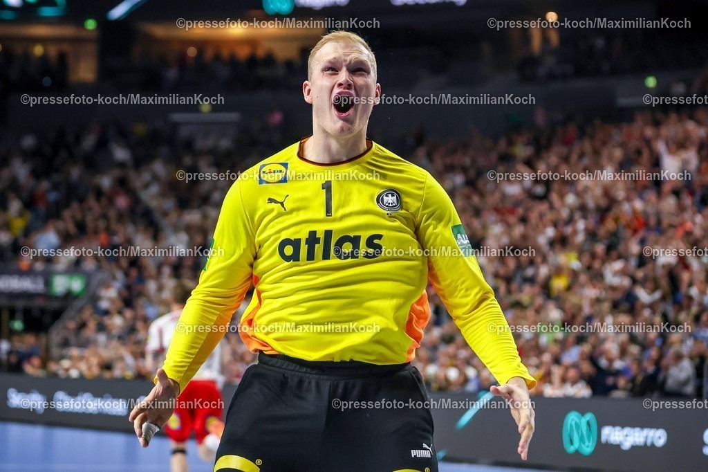 xKWIx17052601076 | 17.05.2026, xkwix, Handball, Länderspiel, Deutschland - Dänemark , Lanxess-Arena in Köln:  David Späth (Germany #01) jubelt nach gehaltenem Freiwurf Photo: xKamilxWilkowskixPressefotoKochx