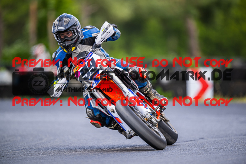 MaZZes_FotoMatrix_220528_1489 | Fotograf Mathias Schmid
Sportfotograf,
Eventfotograf,
Hochzeitsfotograf,
Portraitfotograf