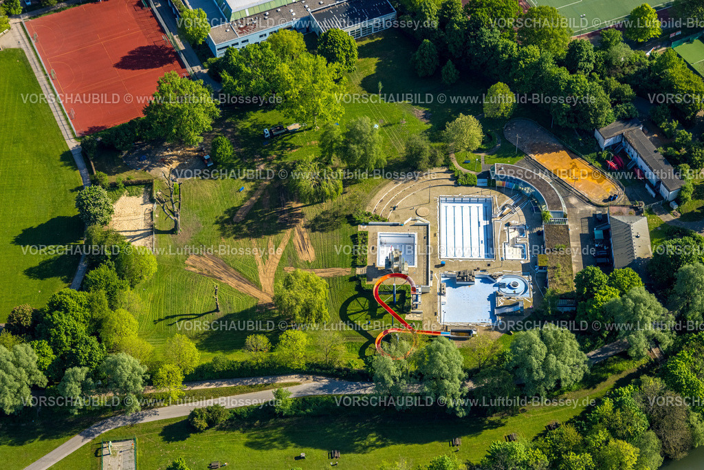 Herdecke240503271 | Luftbild, Freibad Schwimmbad mit Wasserrutsche, Sport- und Freizeitzentrum Bleichstein ohne Wasser, Herdecke, Ruhrgebiet, Nordrhein-Westfalen, Deutschland