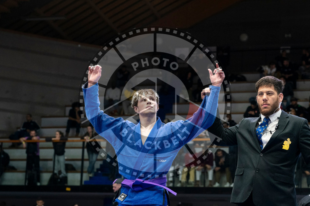 20240123PBB01966 | Fighters compete during the second day of the IBJJF European Championship in Paris, France, on January 23, 2024.
