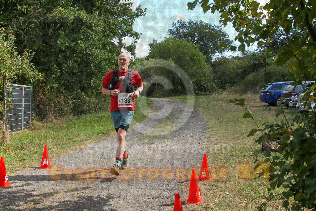 250830_1413_EV4_4335 | Sportfotografie im Rhein-Sieg Kreis, Köln, Bonn, NRW, Rheinland Pfalz, Hessen, etc. Unser Tätigkeitsfeld umfasst den Laufsport vom Volkslauf über den Marathon, Duathlon, Triathon bis zum Ultralauf wie Kölnpfad Ultra oder Schindertrail.