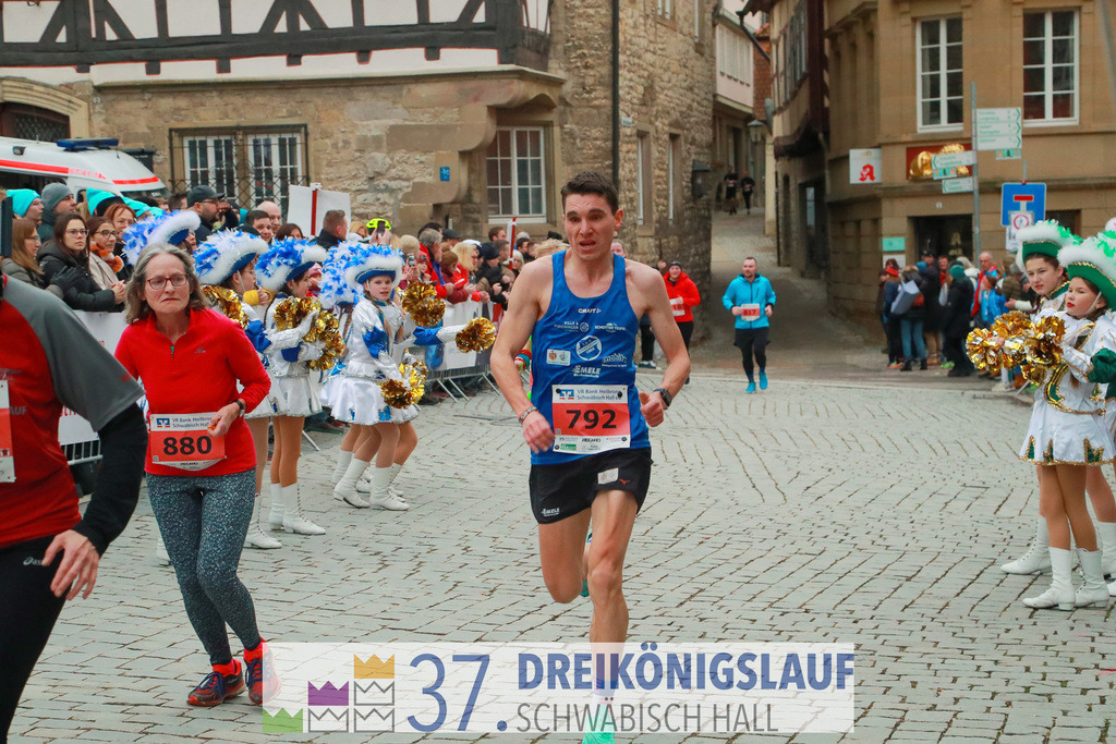 VR Bank Hauptlauf 10000m | 3 Koenigslauf 2023 - Realisiert mit Pictrs.com