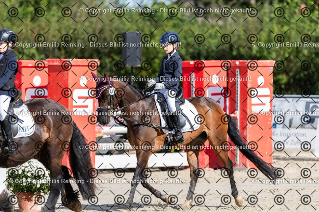 CL5A1874 | Emilia Reinking Fotografie - Realisiert mit Pictrs.com