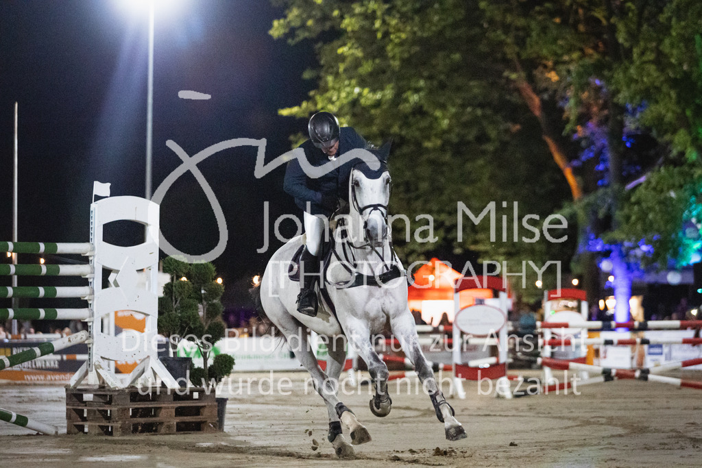 220827_Delbrueck_Barriere-516 | Deine schönsten Turniermomente als professionelle Fotos! Entdecke hochwertige Pferdesport-Fotografie im Online-Shop. Jetzt Fotos finden & bestellen!