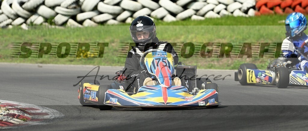 aDSC_0153 | Kaufen Sie Sportbilder im Onlineshop von Andy Scherrer Sportfotografie. Faszinierende Bilder von Sportevents aus der ganzen Schweiz. Fussball, Frauenfussball, Unihockey, Handball, Schwingen und weiteren Sportarten. - Realisiert mit Pictrs.com
