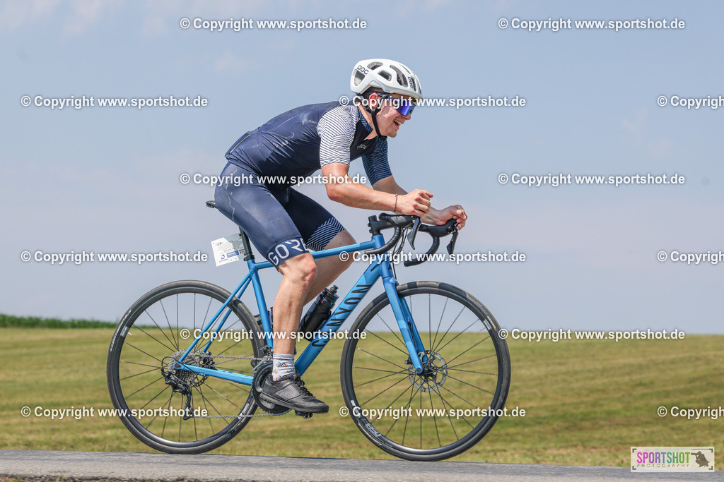 007A9244 | Rund um das Thema Sport-Event-Fotografie & individuelle Teilnehmerfotos. Jeder Teilnehmer wird fotografiert.