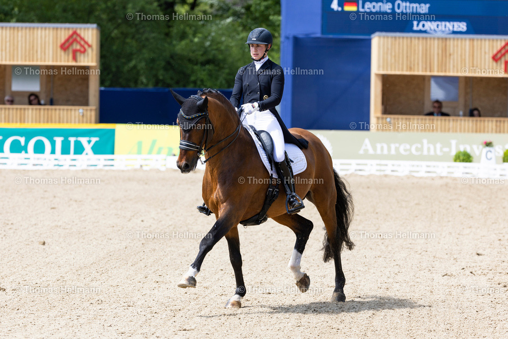 TH_611-Nymphenburg_s First Ampere_ Cosima von Fircks- (GER)_8072 | Deutsches Spring- und Dressur-Derby 2023 am 19.05.23 in Hamburg, Derby Platz Klein Flottbek, Thomas Hellmann, _Y7A6436