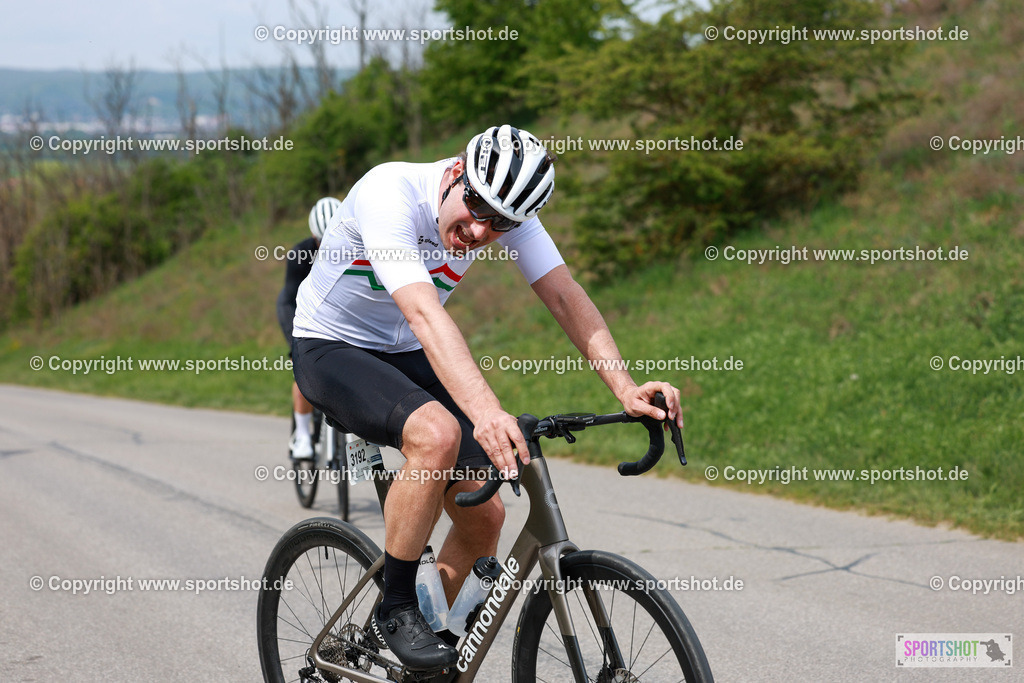 598_AR6_0545 | Neusiedlersee Radmarathon 2026@sportshot_your_pictrs #yourpictures#roadtowm2029 #nrm #neusiedlerseeradmarathon #neusiedlersee #neusiedlerseetourismus #burgenland #mörbisch #nrm26 #burgenlandtourismus #voglundco #poweredbyburgenlandtourismus #radsport #rad #marathon #ucigranfondo #visitburgenland #ucigranfondoworldseries