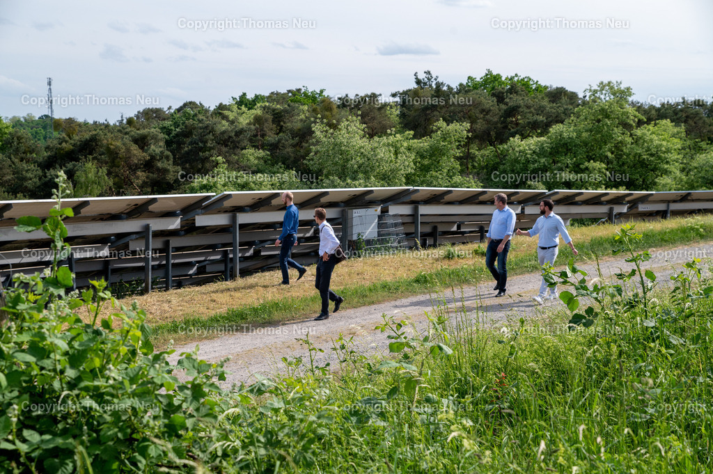 DSC_5603 | ETA-Plus Netzwerktreffen: Wasserstofffahrzeuge, Zweckverband Abfallwirtschaft Kreis Bergstraße, Lampertheim, die Besichtigung der Erzeugeranlagen beim ZAKB mit Christopher Göttelmann, ,, Bild:  Thomas Neu