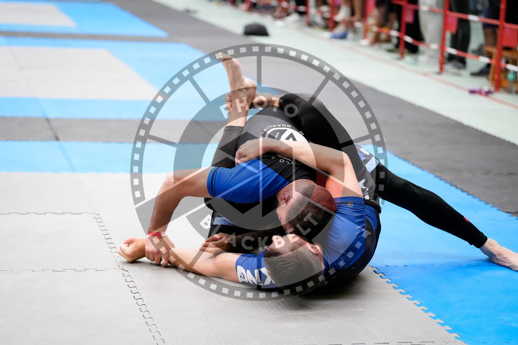 20250920PBB5815 | Athletes compete during the AJP Tour Hamburg International Jiu-Jitsu Championship, on September 20, 2025 in Hamburg, Germany. © Chiara Dazi / photoblackbelt