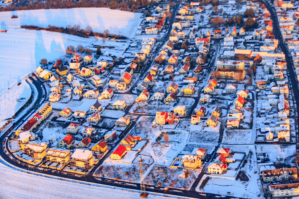 Luftbild: Am Höhenweg im Winter bei Schnee in Kandel im Bundesland Rheinland-Pfalz in Deutschland. Foto: IMG_54784.jpg vom 08.12.2012 durch Werner Riehm/FLY-FOTO.de
