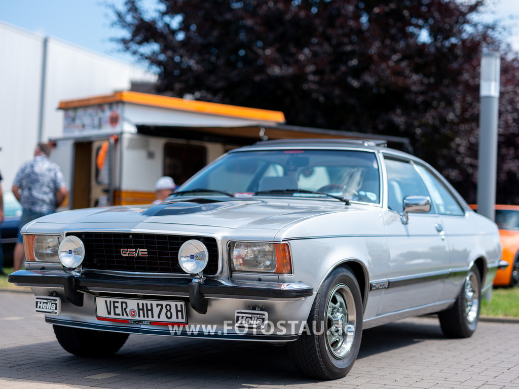 20250628-00052 | Erleben Sie hier die Faszination der klassischen Fahrzeuge in Bildern und lassen sich begeistern! - Realisiert mit Pictrs.com