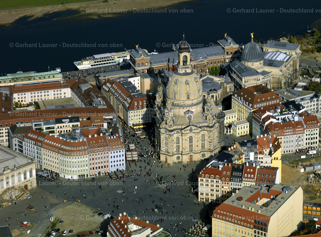 2888113 | DRESDEN  Kirchengebäude " Frauenkirche " in Dresden im Bundesland Sachsen, Deutschland. // Church building " Frauenkirche " in Dresden in the state Saxony, Germany. Foto: Gerhard Launer