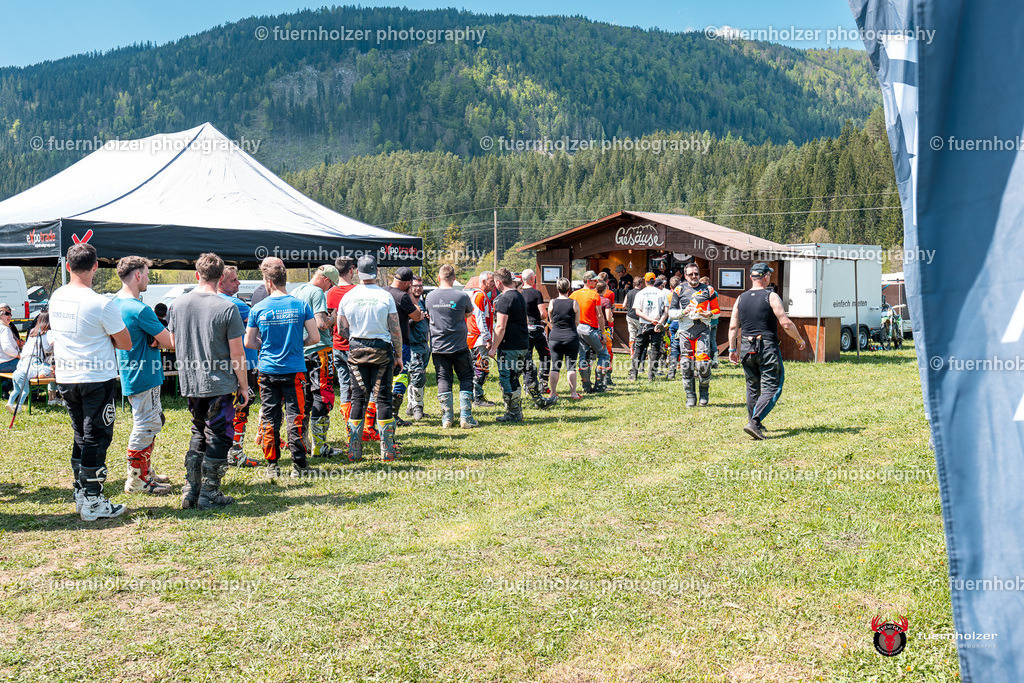 fuernholzer_250501-C1-361 | Fotografische Impressionen von der Red Stag Enduro Extreme by fuernholzer-photography.com. Endurosport in Österreich fotografisch festgehalten von fuernholzer. Auftragsfotografie für Private, Gewerbefotos und Industriefotografie. Eventfotografie, Sportfotografie und Motorsportfotografie. Anbieter von Fotoworkshops, Fototraining, fotografischen Vorträgen und Fotoseminaren.
