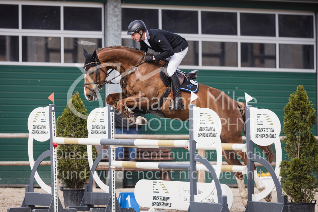 250506_Mühlen_SprPf-L2-467 | Deine schönsten Turniermomente als professionelle Fotos! Entdecke hochwertige Pferdesport-Fotografie im Online-Shop. Jetzt Fotos finden & bestellen!