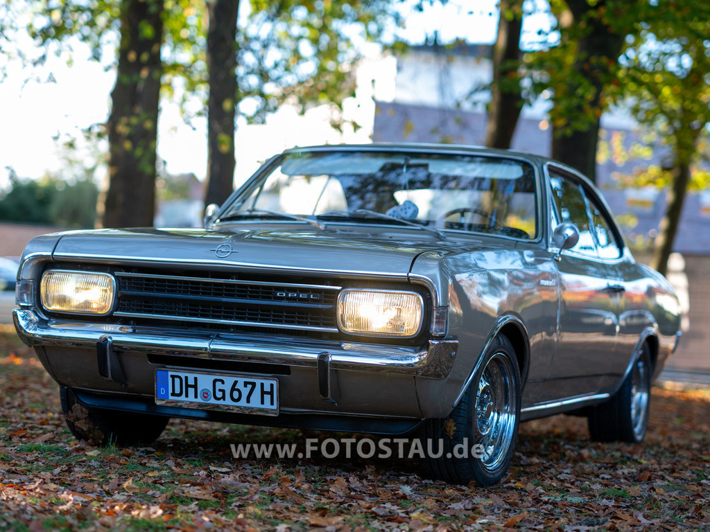 20251018-00247 | Syke Barrien 2025 Oldtimer Treffen - Realisiert mit Pictrs.com