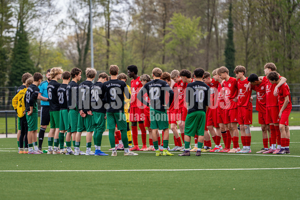 VFL Wittekind-Wildeshausen - TuS Eversten I 02514 | jns.sportfotos - Realisiert mit Pictrs.com
