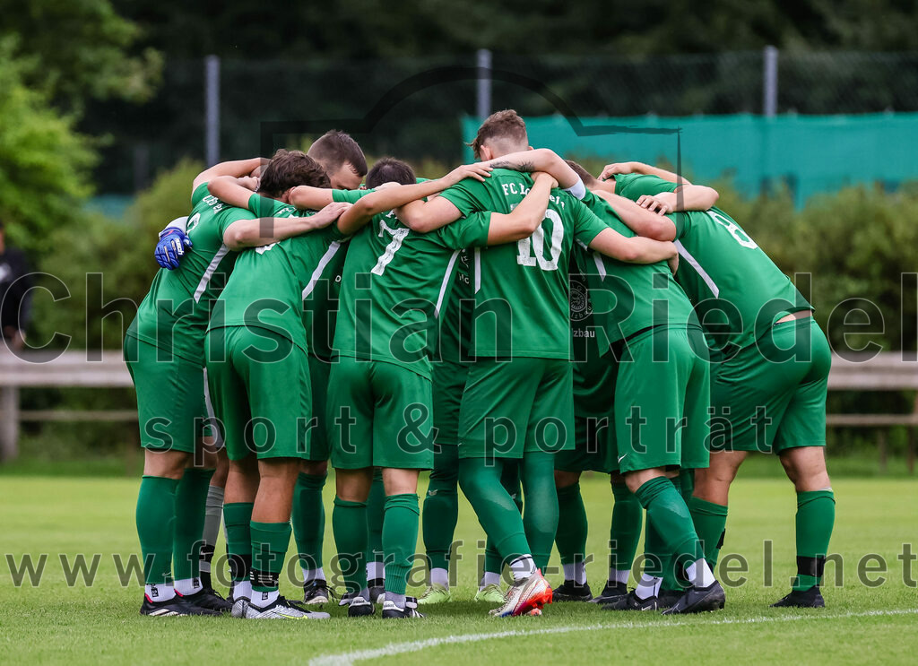 2023-08-04_014_FC_Forstern_gegen_FC_Langengeisling_II | Forstern, Deutschland, 04.08.2023:
Fußball, Kreisklasse 2023 / 2024, 1. Spieltag, FC Forstern gegen FC Langengeisling II, Endergebnis: 2:1

Foto: Christian Riedel / fotografie-riedel.net