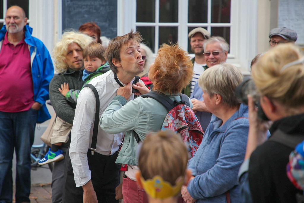 ShivaGrings_Act1_065 | Bildergalerie von Sport-Ereignissen aber auch von weiteren spannenden Dingen - nicht nur vom Niederrhein. In Anlehnung an den bekannten Spruch von Hanns Dieter Hüsch heißt das Motto: "Niederrhein ist überall".  - Realisiert mit Pictrs.com