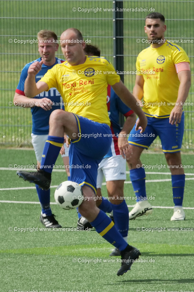 Fußball : SuS 09 Dinslaken 3 - SGP Oberlohberg 2 am 14.07.2024 | Testspiel Fußball : SuS 09 Dinslaken 3 - SGP Oberlohberg 2 am 14.07.2024 - Realisiert mit Pictrs.com