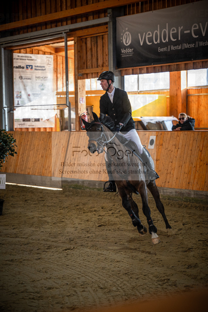 DOS_0415 | Entdecke hochwertige Reitturnierfotos von Foto Oger. Professionell, emotional und authentisch – jetzt Lieblingsmomente im Shop bestellen.Deutschlandweite Turnierfotografie. - Realisiert mit Pictrs.com