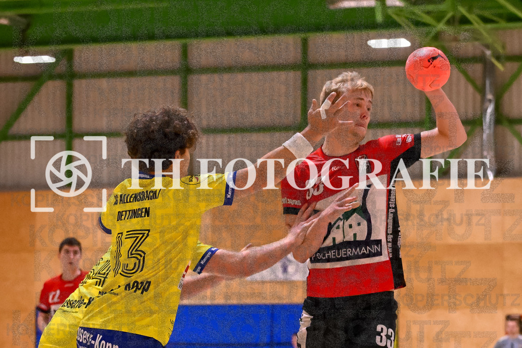 GER, SG Maulburg/Steinen - SG Allensbach/Dettingen, Handball, Landesliga Suedbaden, 2. Spieltag, Saison 2024/2025, 28.09.2024 | Jerrik Bartam (SG Maulburg/Steinen, #33) am Ball udn im Duell mit Lukas Klaile (SG Allensbach/Dettingen-Wallhausen, #13) GER, SG Maulburg/Steinen - SG Allensbach/Dettingen, Handball, Landesliga Suedbaden, 2. Spieltag, Saison 2024/2025, 28.09.2024Foto: TH Fotografie/Thomas Hess
