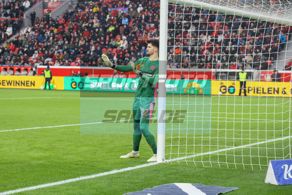 Bayer Leverkusen Saison 25/26 - © Sportfoto-Sale (MK) | Nikola Vasij (Pauli) - Bayer Leverkusen Saison 25/26 - © Sportfoto-Sale (MK) - Realisiert mit Pictrs.com