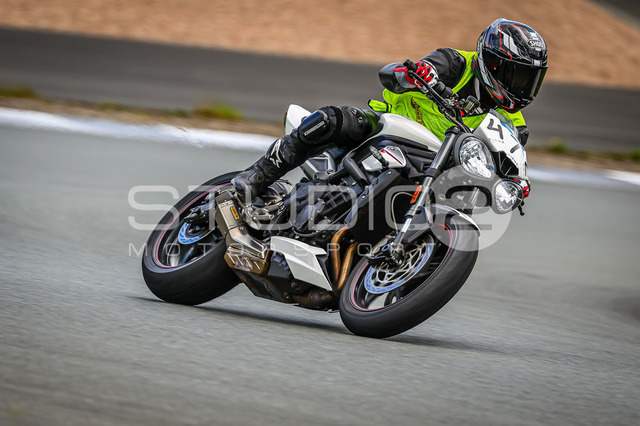 0472-260606BB-007_472 | Deine Full-Service-Agentur für ✔️Videoproduktionen und ✔️Motorsportfotografie Jetzt Angebot anfragen!