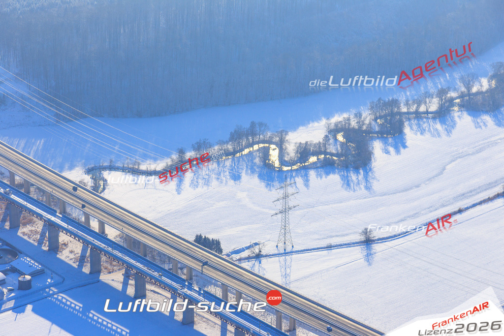 Die Luftaufnahme der Stadt  wurde vom UL-Flugzeug heraus erstellt ( keine Drohne )- hohe Auflösung für beste Qualität